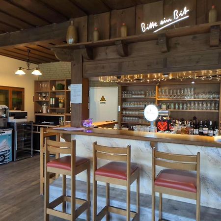 Hotel-Restaurant Hubertus Brome Bagian luar foto