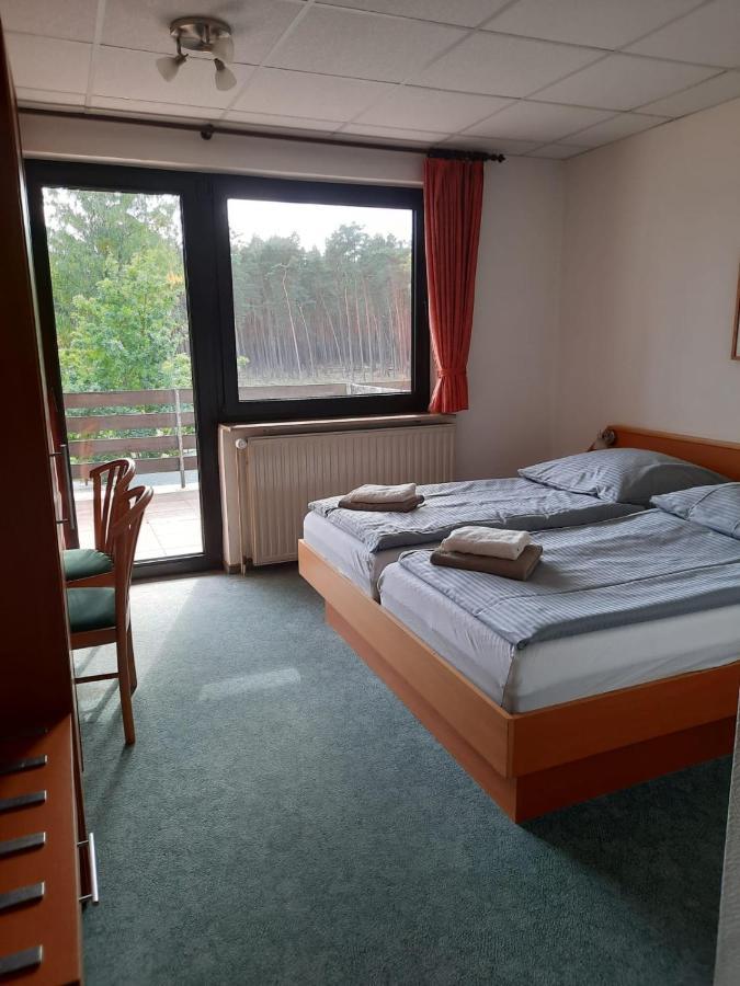 Hotel-Restaurant Hubertus Brome Bagian luar foto